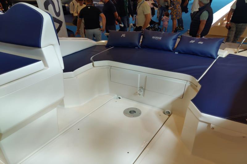 Beppenautica_AS_Marine_AS22_GL_dinette